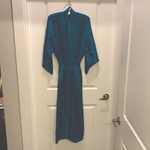 Vintage Silk Kimono Embossed with Birds & Flowers